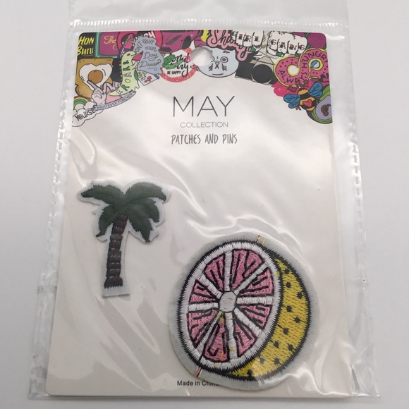 May Collection Patches and Pins Buttons lot - Picture 5 of 7